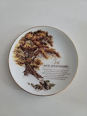 Plato vintage 5º aniversario de Avon "El Gran Roble" (© Avon 1990). Foto 1 de 4