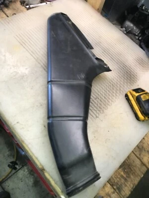 Conducto de admisión de aire Subaru Impreza WRX STi 2002-2007 pieza OEM Foto 1 de 4