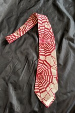 New listing
Vintage 50s Rayon Beige And Burgundy Spiderweb Tie Arrow