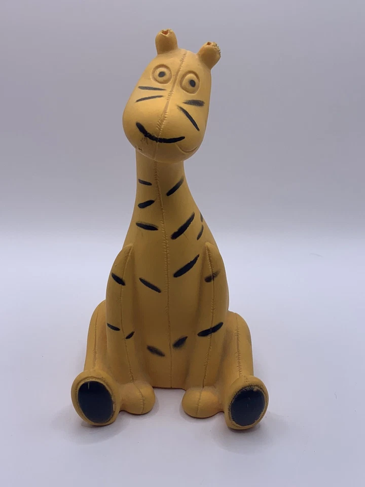 Juguete vintage Tigger Squeak Holland Hall Walt Disney 1966 Foto 1 de 4