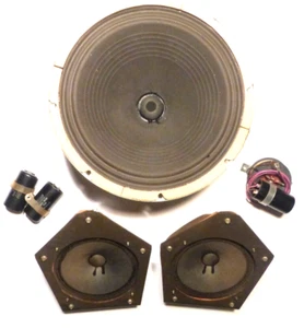 ROWE MM4 JUKEBOX: Funciona - SISTEMA DE 3 ALTAVOCES con 1-12"' y 2 - 6 y tapas - Imagen 1 de 5