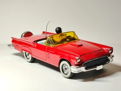 Vegas FORD THUNDERBIRD von CORGI 348 aus dem Jahr 1981 ohne OVP in 1:36, unbesp. - Bild 1 von 4