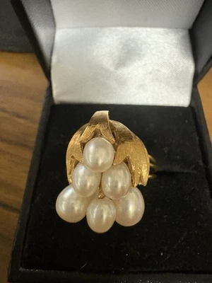 18k Yellow Gold Vintage PEARL Cluster Ring - Image 1 of 4