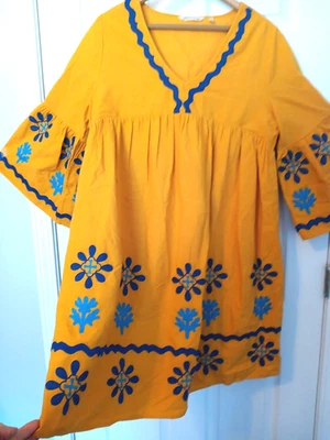 Vestido PETRA Soft Surroundings mostaza dorado azul floral bordado campana slv M BOHO Foto 1 de 4