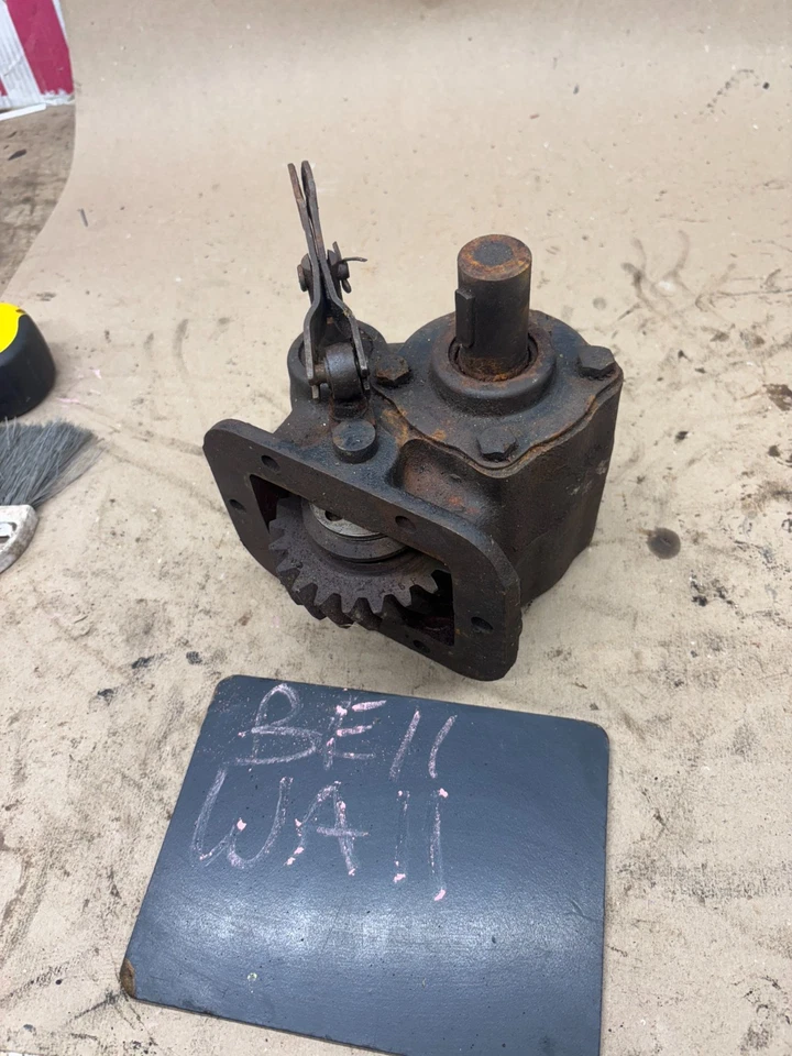 CHEVY JEEP DODGE? Toma de fuerza toma de fuerza transmisión manual dana spicer hnl7 14 toma de fuerza Foto 1 de 4