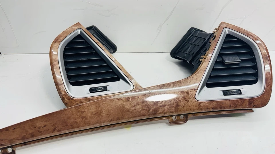 Hyundai Santa Fe 2013-2016 OEM tablero delantero lado izquierdo y derecho aire acondicionado calefacción ventilaciones Foto 1 de 4