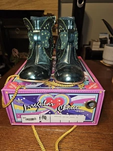 Irregular Choice Botines Mariposa Verde Talla 6 39 - Imagen 1 de 10