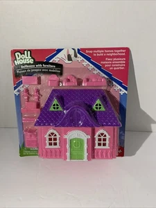 Greenbrier Casa delle Bambole e Mobili (tetto rosa e viola) (L) - Foto 1 di 2