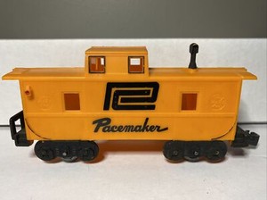Marx Train Pacemaker Orange Plastic O Gauge Caboose Model Train Railroad Rr