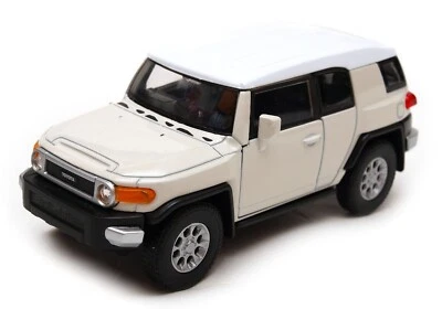 Toyota FJ Cruiser modelo de coche de lujo japonés fundido a presión crema escala 1:34-1:39 Welly Foto 1 de 2