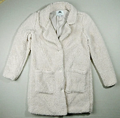 Abrigo Mujer Pequeño Beige Peluche Botones Bolsillos Y2K Años 90 1 Sunset Lane Acogedor Cálido Foto 1 de 4