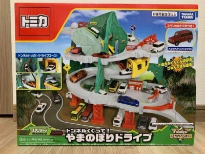 TAKARA TOMY Пройдите через туннель! Mountain Climbing Drive с игрушечным автомобилем Tomica - Изображение 1 из 4