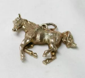 9ct Gold Galloping Horse Large Solid Heavy Charm 1960's Vintage 22794 - Picture 1 of 4