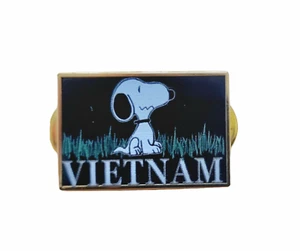 Spilla Pins Vietnam Snoopy Peanuts U.S. Army - Foto 1 di 2