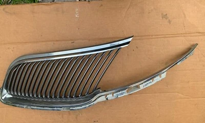 2013 - 2016 LINCOLN MKT FRONT UPPER LEFT DRIVER GRILLE GRILL - Image 1 of 4