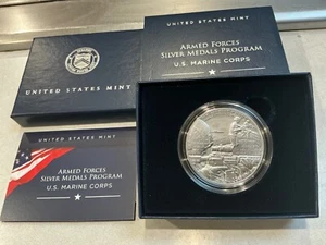 US Mint Armed Forces Silver Medals Program - US Marine Corps in Box with COA - Picture 1 of 3