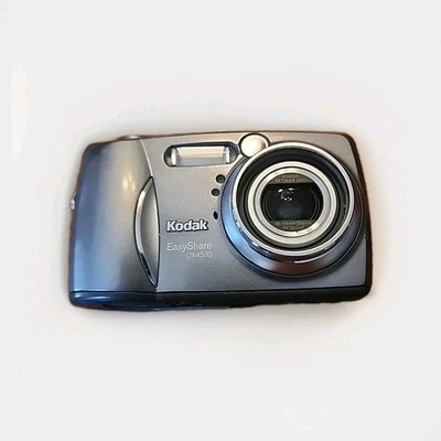Kodak EasyShare DX4530 5.0MP Digital Camera - Gray Working - Image 1 of 4