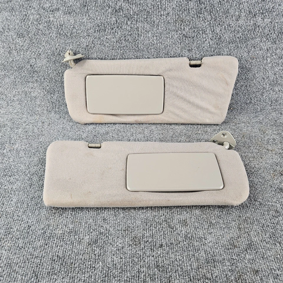Conjunto de par de para-sol Toyota Camry 1997-2001 motorista passageiro cinza - Imagem 1 de 4