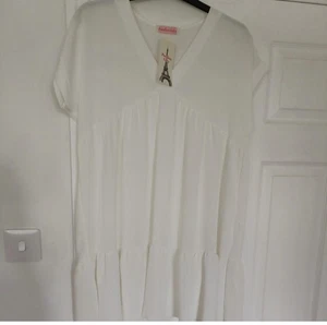 Strandkleider oder Cover Up Größe 10/12. one blue one white - Bild 1 von 8