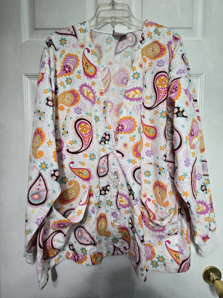 Tafford Scrub Jacket size XL-Pastel Paisley/Floral Snap-Up=Chest 28.5"/L 30" - Image 1 of 4