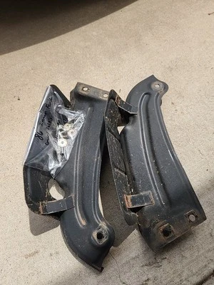 1986 HONDA FOURTRAX TRX 125 PARA-LAMA INTERNO PROTETOR CONTRA RESPINGOS DE LAMA ESCUDO METAL - Imagem 1 de 2