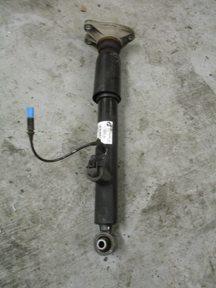 Conjunto de suspensión de puntal trasero derecho o izquierdo BMW 335xi GT VDC 12-16 88 k millas Foto 1 de 4