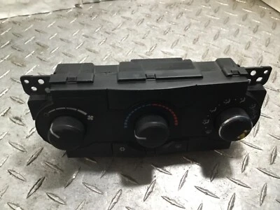 Dodge Charger 2007 calefacción aire acondicionado control de temperatura P55111870AJ fabricante original Foto 1 de 4