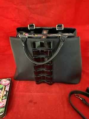 Сумочка Betsey Johnson сумочка с кошельком розовая розовая большая черные банты спереди - Изображение 1 из 4