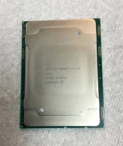 Intel Xeon SILVER 4114 SR3GK 10-CORE 2,2 GHZ CD8067303561800 - Foto 1 di 1
