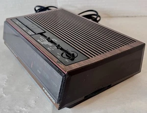 Vintage Panasonic RC-6065 AM/FM Alarm Clock Radio Wood Grain TESTED & WORKS! - Picture 1 of 7