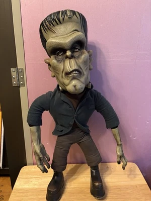 Vintage 2000 Large 24” - POZERS SIDESHOW FRANKENSTEIN Universal Studios Monsters - Image 1 of 4