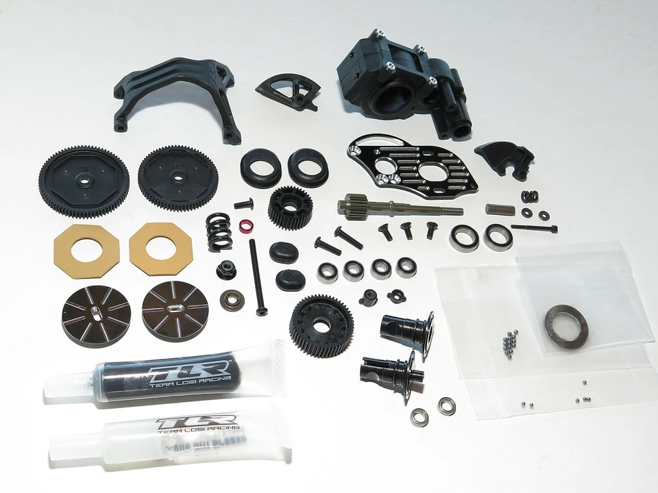 TLR03022 TLR 22 5.0 DC ELITE BUGGY COMPLETE TRANSMISSION WITH DIFFERENTIAL - Image 1 of 1