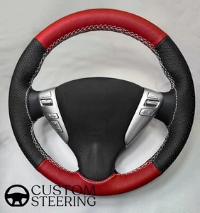 Per NISSAN QASHQAI 2008-2017 Coprivolante in pelle Perf rosso grana e nero - Foto 1 di 32