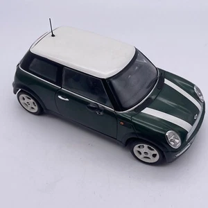 Kyosho 1/18 Scale Green Mini Cooper Diecast Car FLAWS READ - Picture 1 of 16