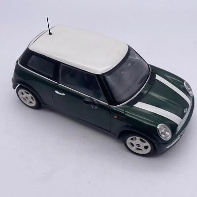 Kyosho 1/18 Scale Green Mini Cooper Diecast Car FLAWS READ - Image 1 of 4