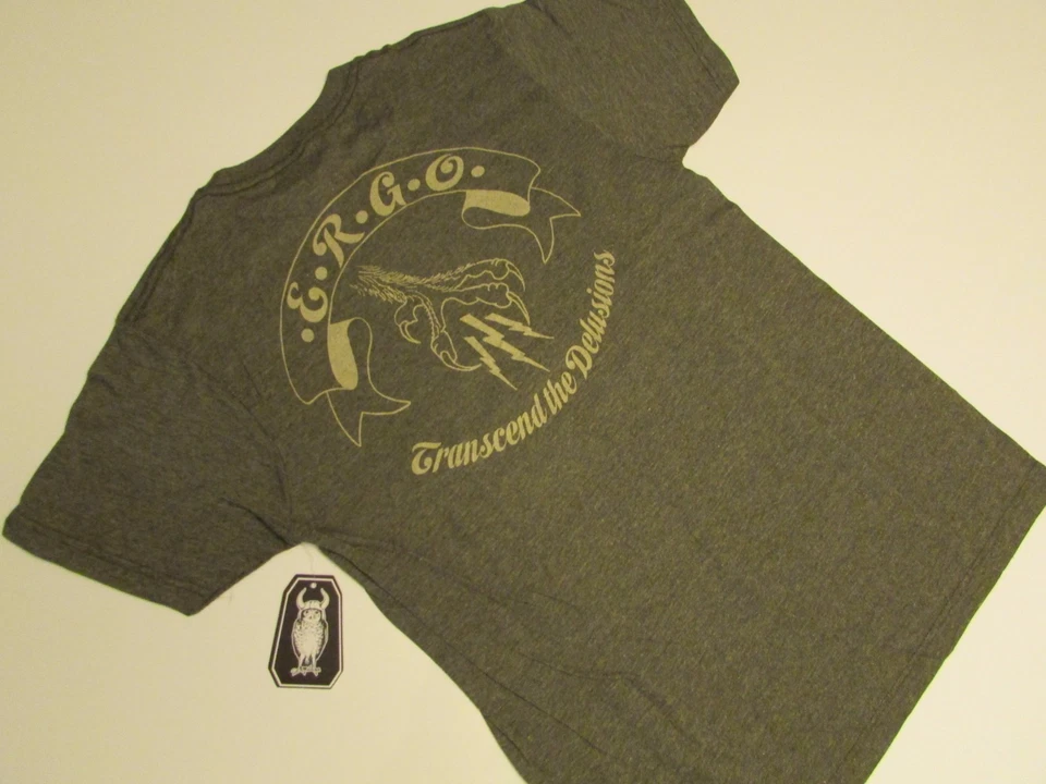 NUEVO CON ETIQUETAS ERGO Transcend the Delusions Camiseta Gráfica / Heather Sage / Pequeña  Foto 1 de 4