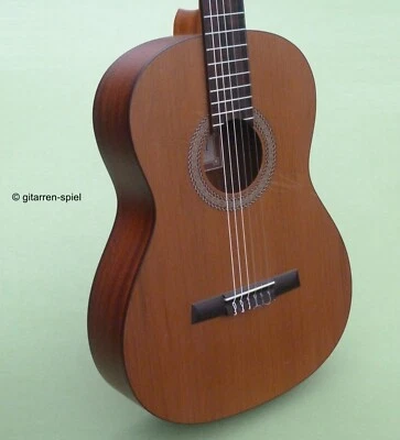 7/8 Konzert-Gitarre Aranjuez A3Z 61,5 Decke Zeder massiv Korpus Mahagoni Top! - Bild 1 von 4