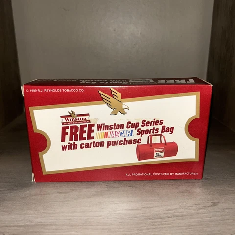 Vintage NASCAR Winston Cup Series 1989 Duffle Sports Bag NIB Cover