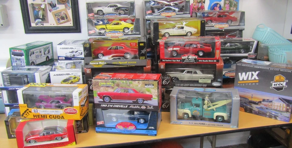 ERTL American Muscle ~ "YOU PICK" ~ Highway 61 ~ Lincoln Mint ~ DIECAST ~ NEW - Image 1 of 1