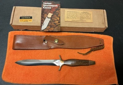 Gerber Mark II - Daga de presentación # 001244 mango de madera de cebra con funda y caja. Foto 1 de 4