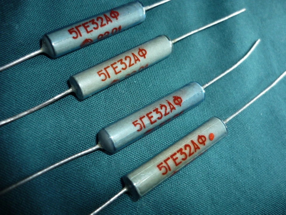 4pcs. 800V 1.2 mA Selenium Rectifier Diode 5GE32AF / 5ГЕ32АФ USSR. NEW - Image 1 of 2