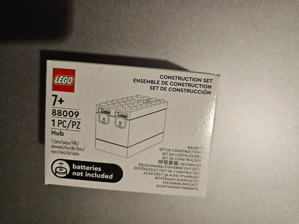 LEGO 88009 Hub / New in Sealed Box - Image 1 of 1