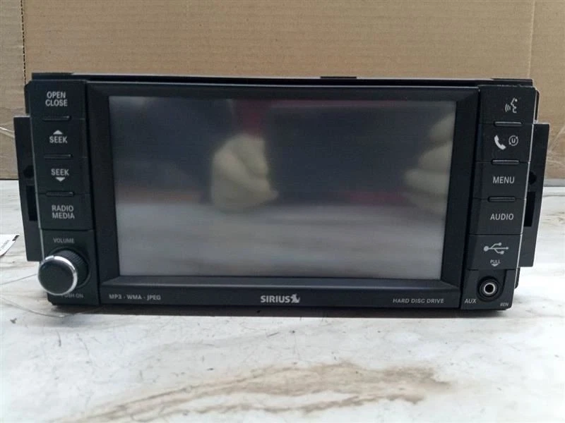 2008 DODGE AVENGER AM-FM 6 DISC DVD MP3 RADIO SATELITAL P05064244AK Foto 1 de 4