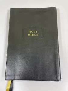 KJV Holy Bible, Medium Font, Tab Index, Center-Column Cross Ref., Leathersoft - Imagen 1 de 14