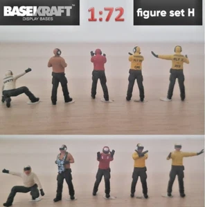 Basekraft 1/72 Support personnel for aircraft-carrier flight deck diorama, set H - Picture 1 of 14