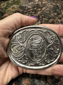 Vintage AVON Metal Silver Saddle Engraved Round Belt Buckle 2 x 3 Inch - Picture 1 of 2