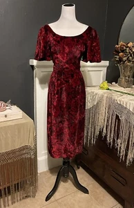 1960’s Haroú Deep Red Rose Velvet Wiggle Dress W/bell Sleeves - Picture 1 of 8