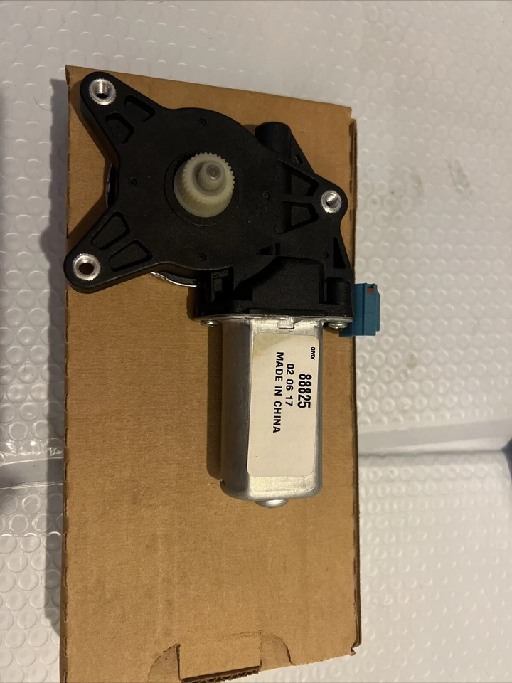 Motor elevador de ventana eléctrico derecho ACI 88825 para modelos seleccionados de Hyundai Kia 1994-2006 Foto 1 de 1
