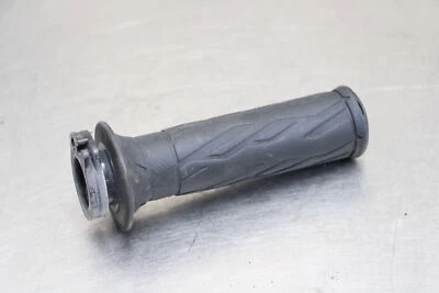 Empuñadura del acelerador derecho 11-25 SUZUKI GSXR750 GSXR 750 Foto 1 de 4