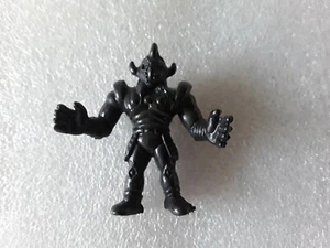 FIGURINE COSMIX M.U.S.C.L.E.man EXOGINI Cornedor B - Foto 1 di 2
